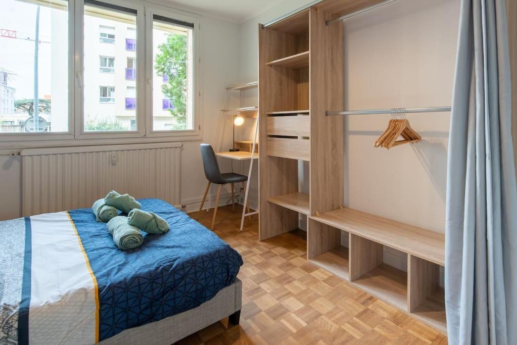 Appartement Renove Pour 6 Avec Parking 빌뢰르반 외부 사진