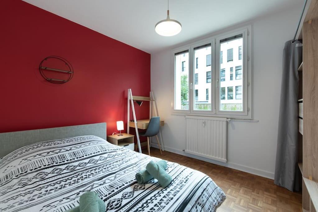 Appartement Renove Pour 6 Avec Parking 빌뢰르반 외부 사진